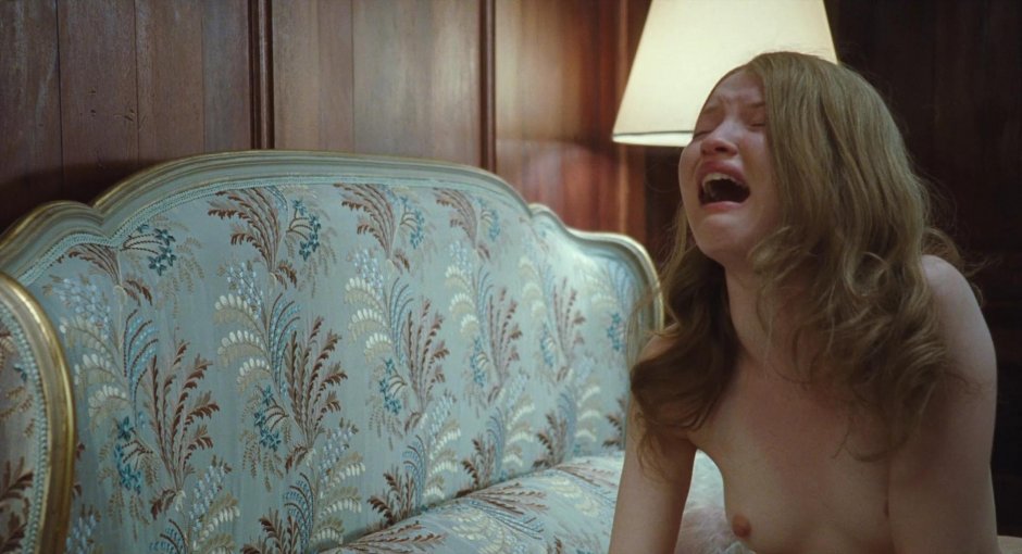 Emily Browning Sleeping Beauty 2011