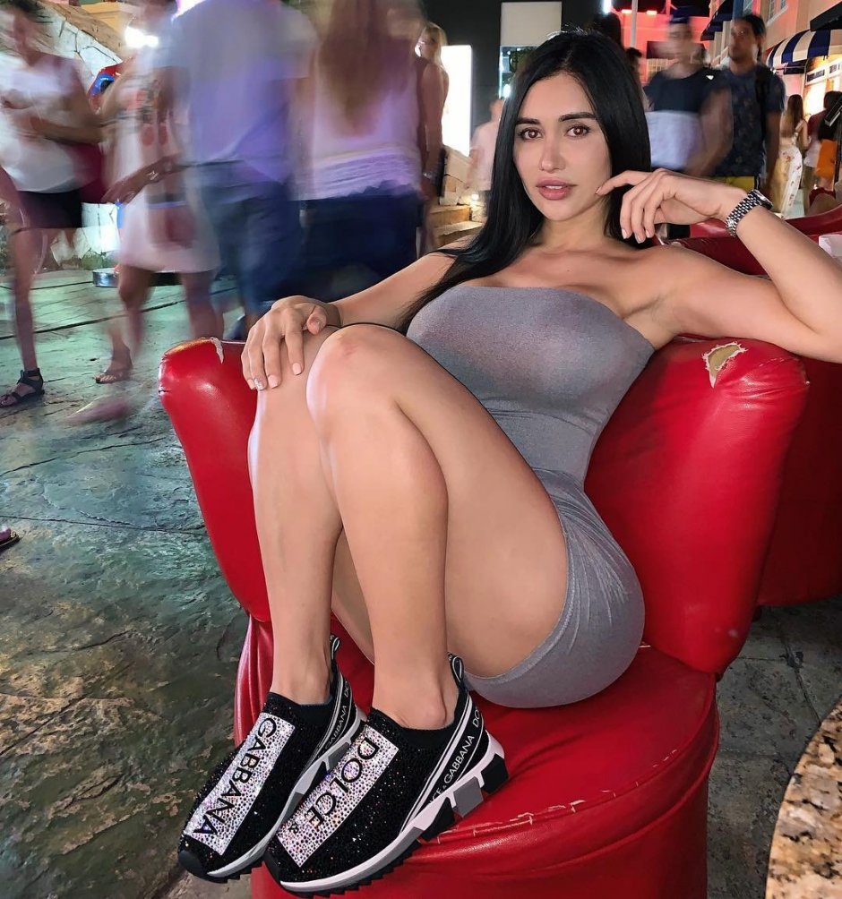 Joselyn Cano hot +18