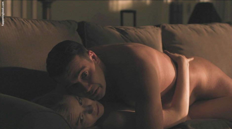 Caitlin Fitzgerald Nude