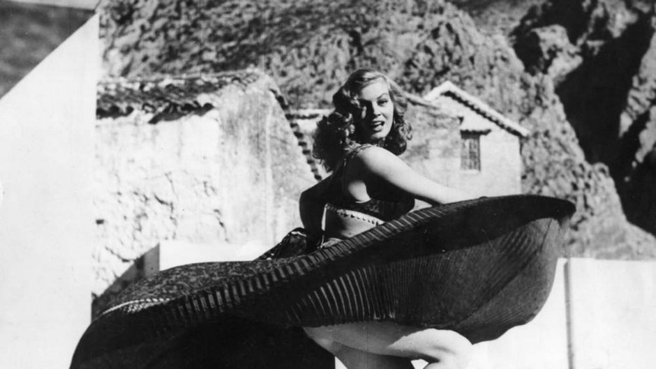Muse Fellini Anita Ecberg