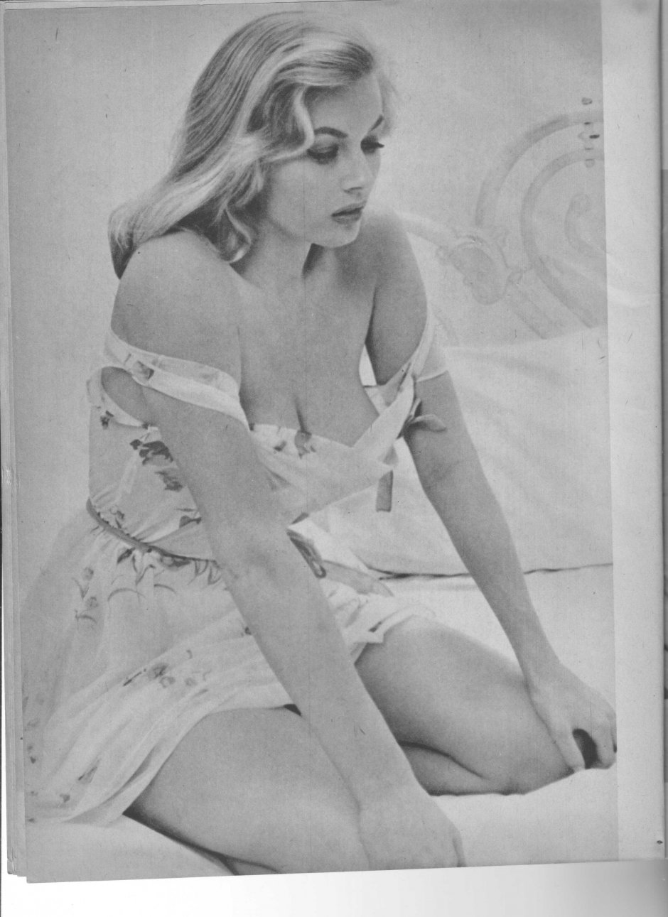 Anita Ecberg in 50