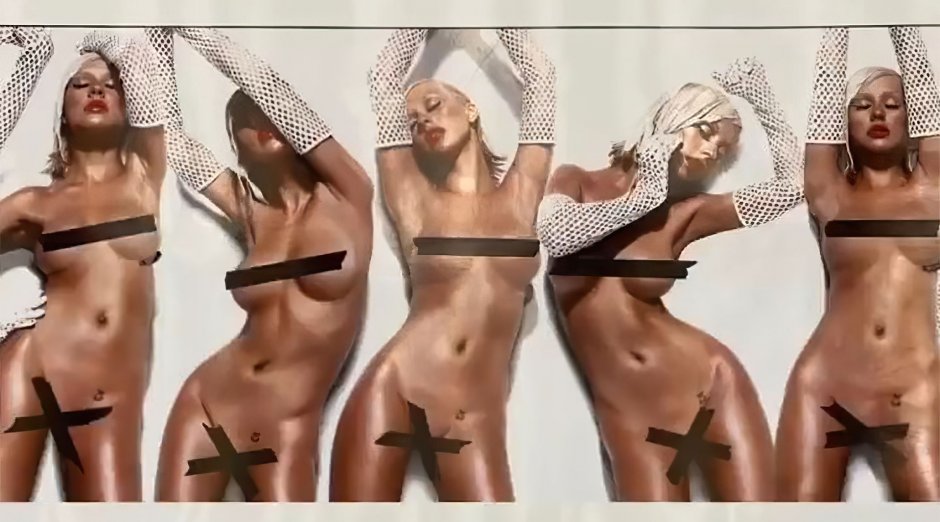 Christina Aguilera Tits 2020