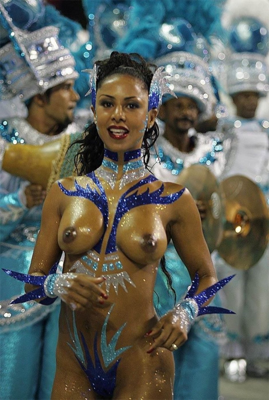 Big boobs on the carnival
