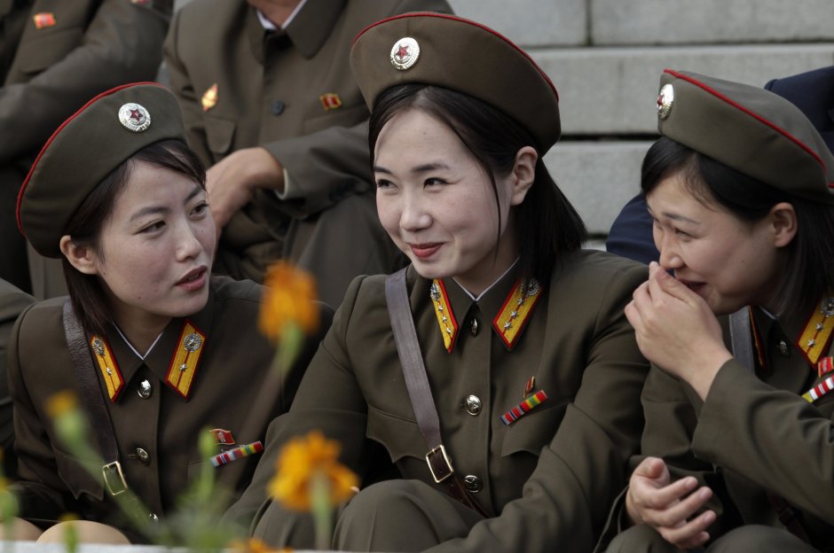 The girl is a scientist Korea