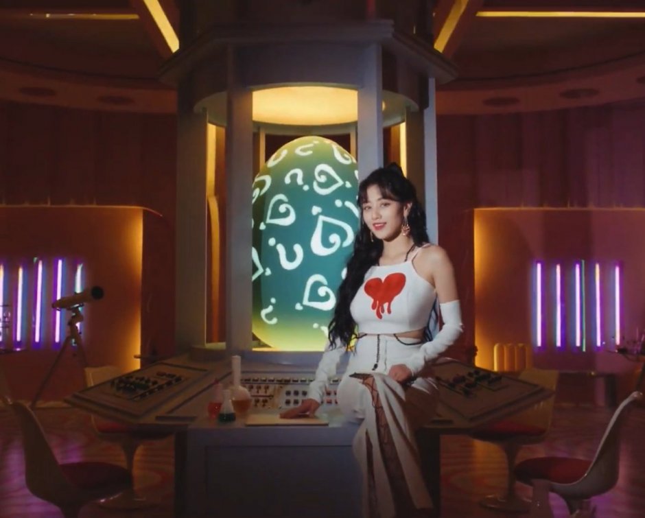 Twice Momo Download
