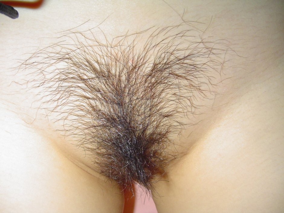 The first hair on the pubic part of the daughter
