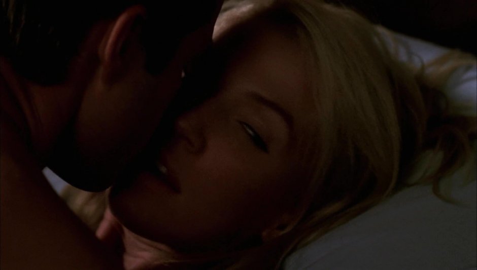 Poppy Montgomery naked redhead