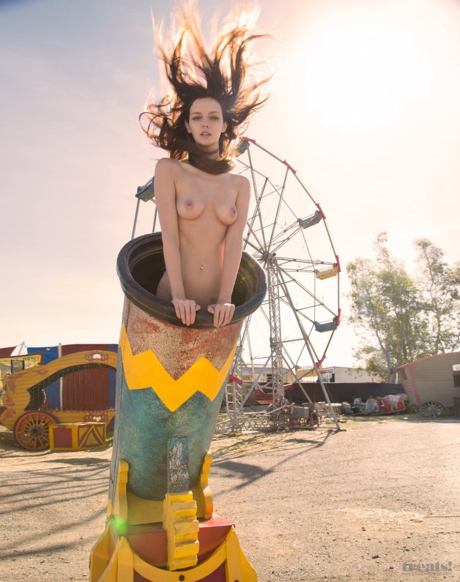 Naked girls in the circus arena