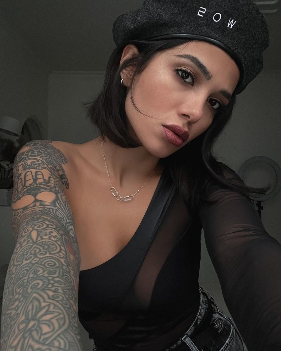 Yazmin Oukhellou Instagram