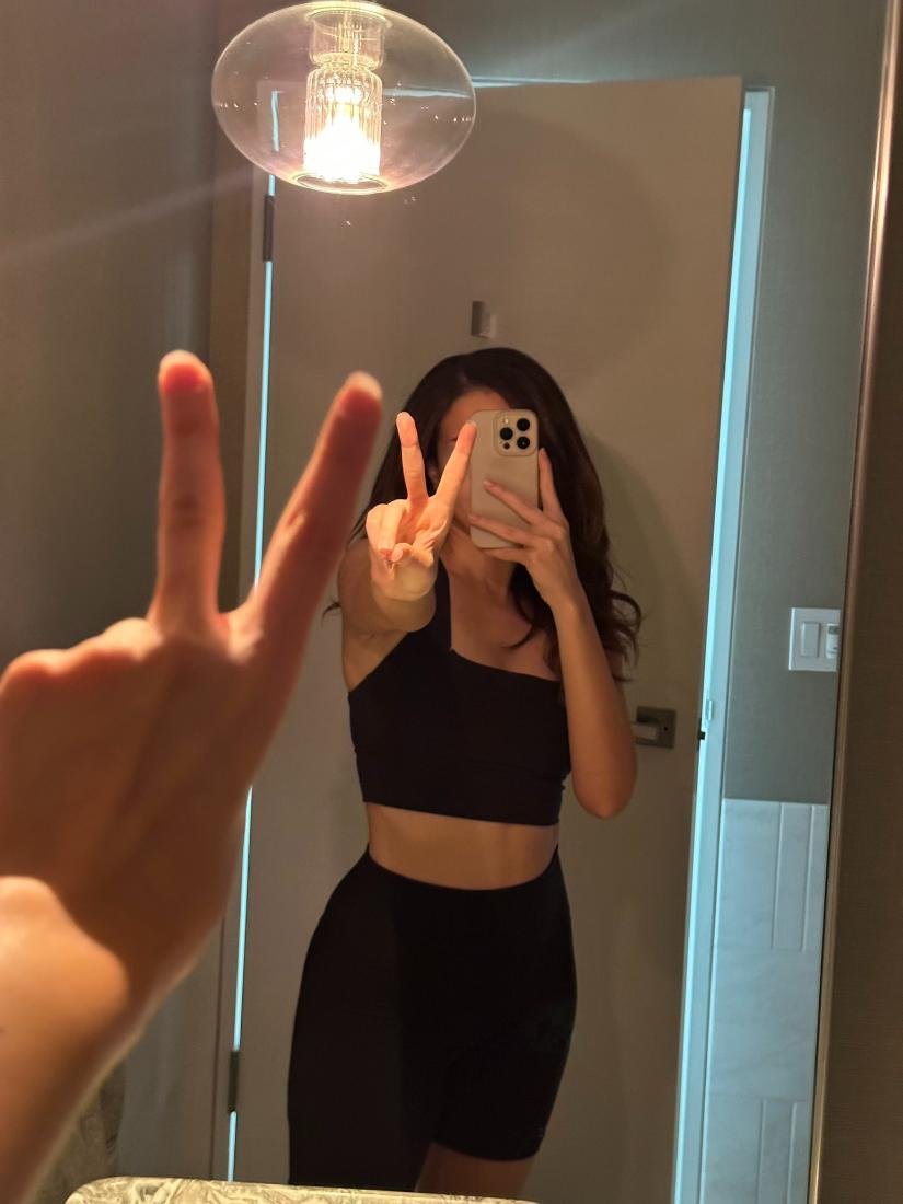 Pokimane nip slip