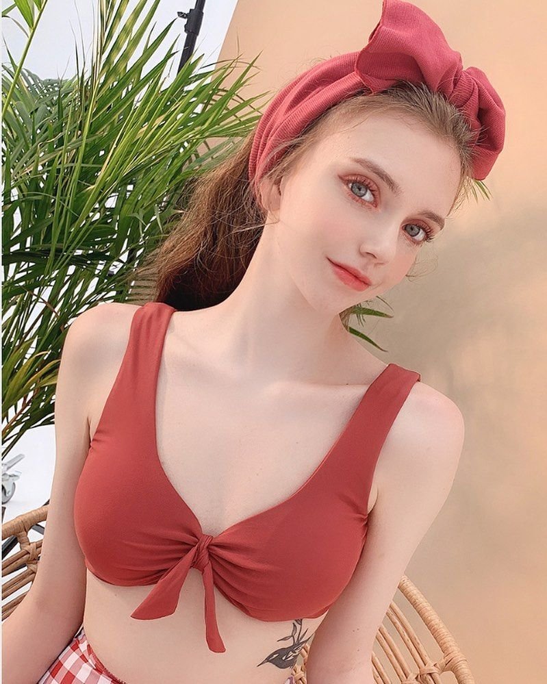Model Chuu Chloe