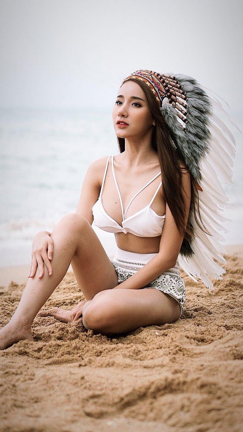 Uzbek. GOLIY GIRL