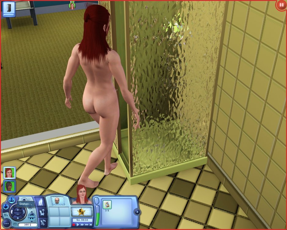 Naked women in the game Sims