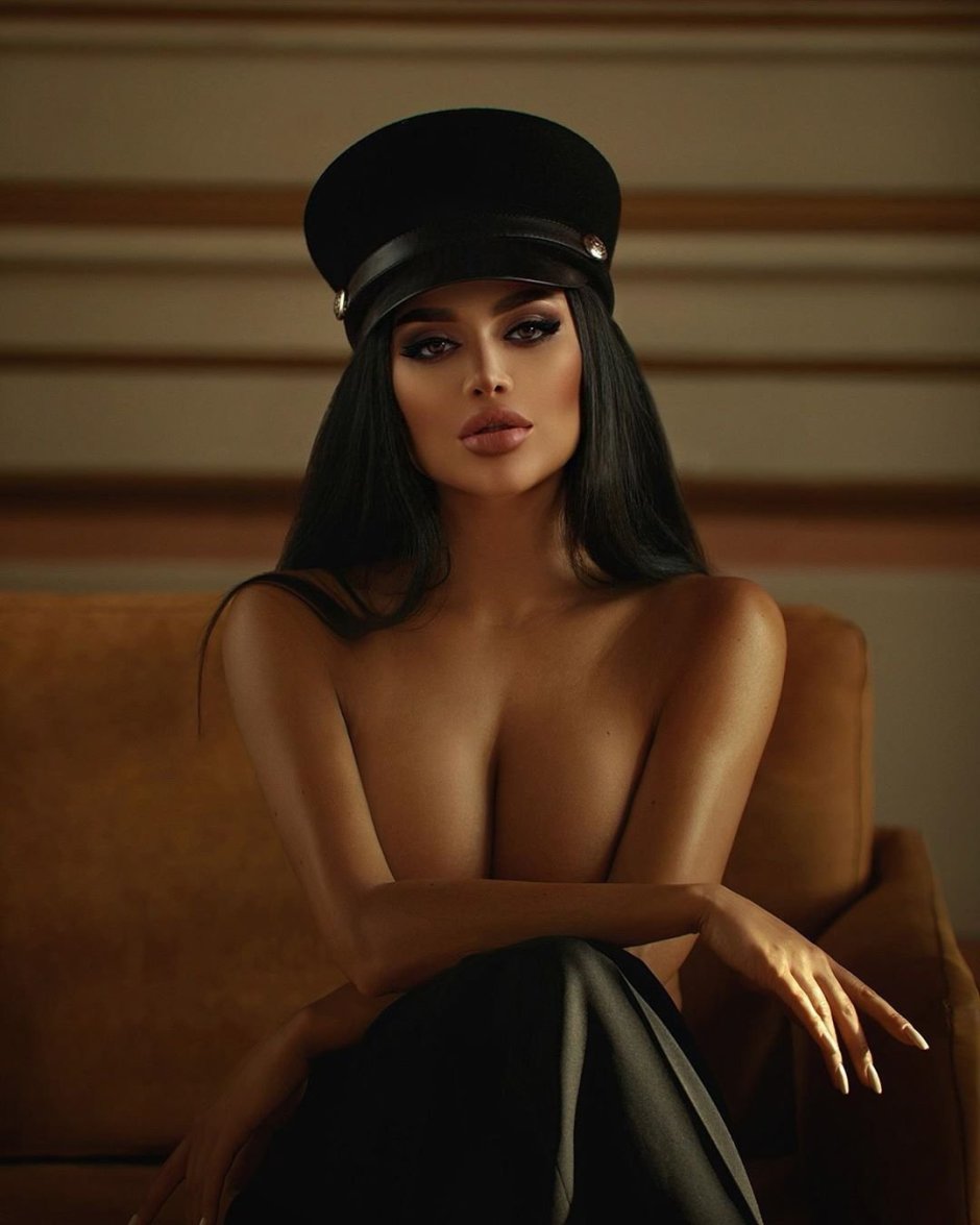 Nita Kuzmina Topless