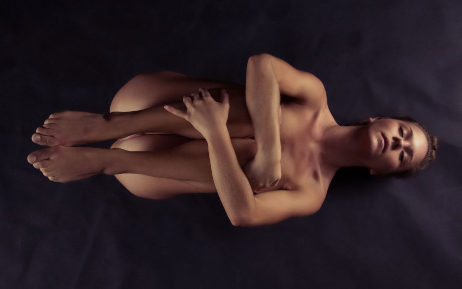 I threw up my hands nude model