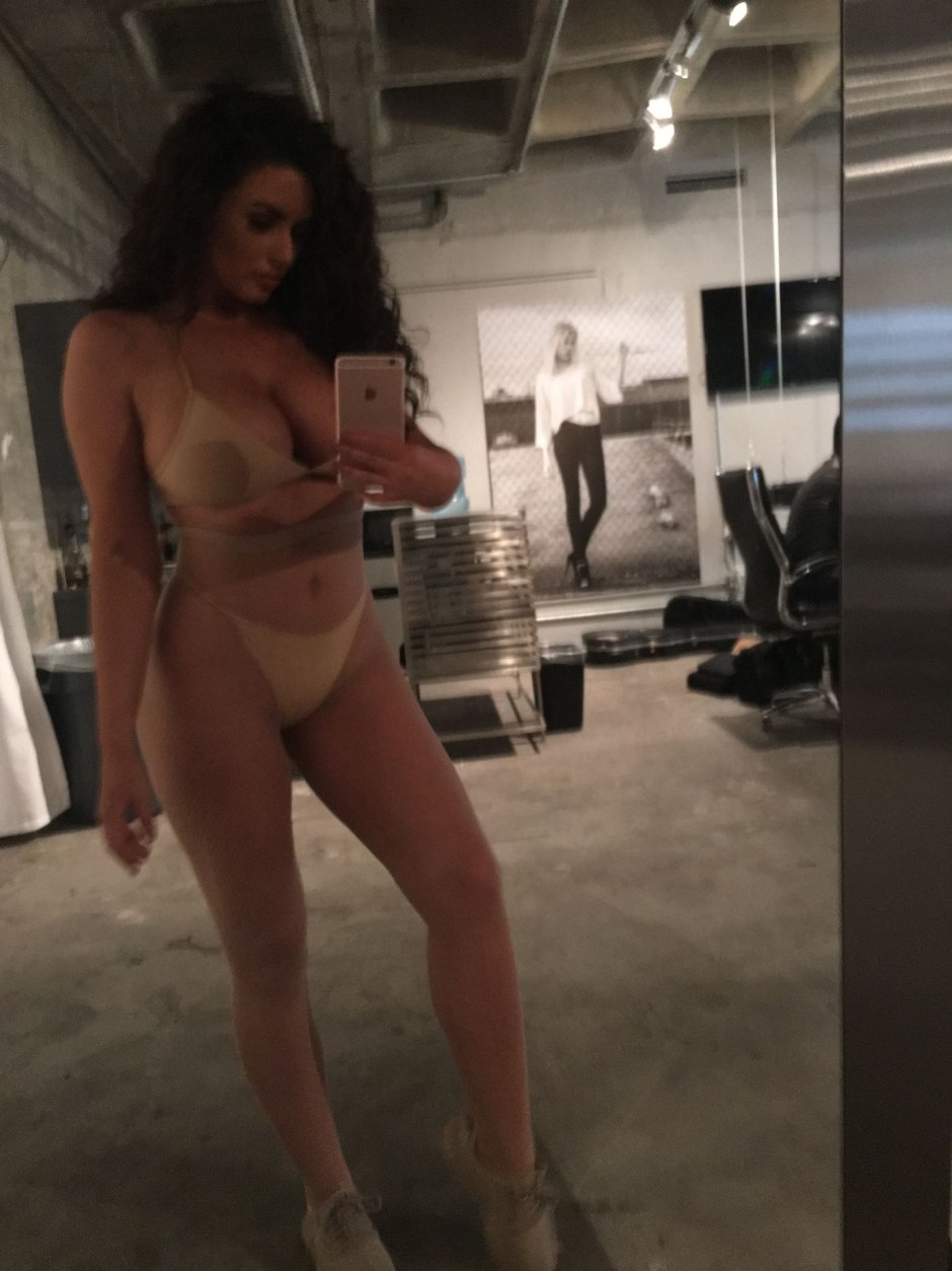 Model Ebigail Rechford 2019 Nude