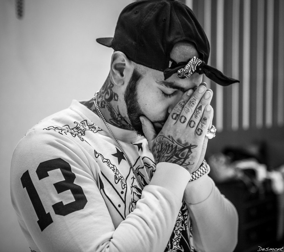 Rapper about love