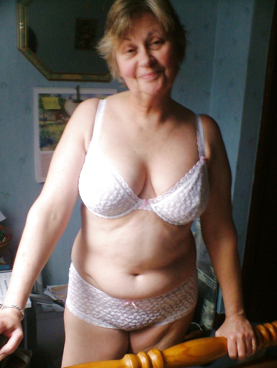 Private photo Busty Granny Underwear