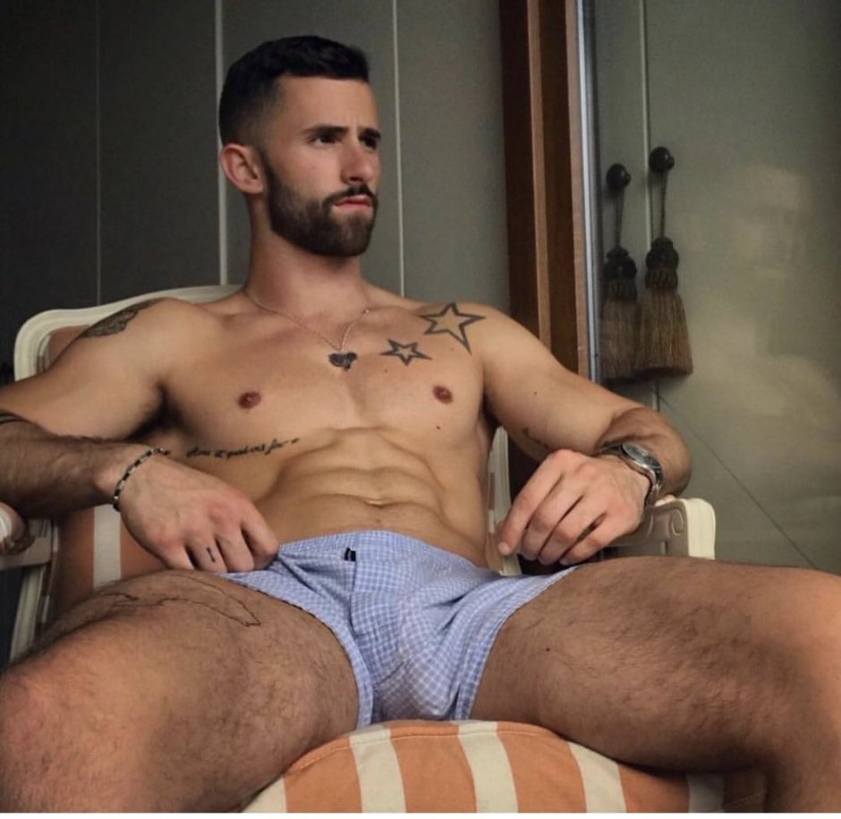 Aingeru Vilabrille Naked