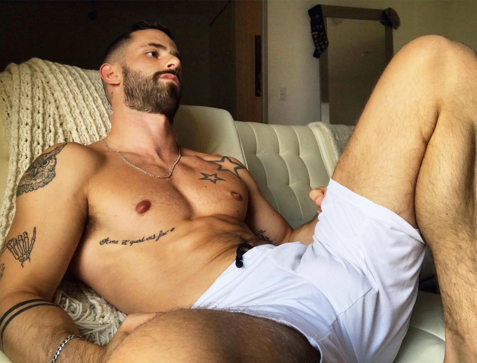 Aingeru Vilabrille Naked