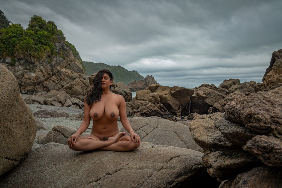 Virgin Dakini photo naked