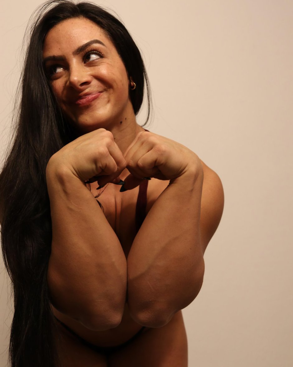 Female BodyBuilder Ranya Dally Nude Pictures