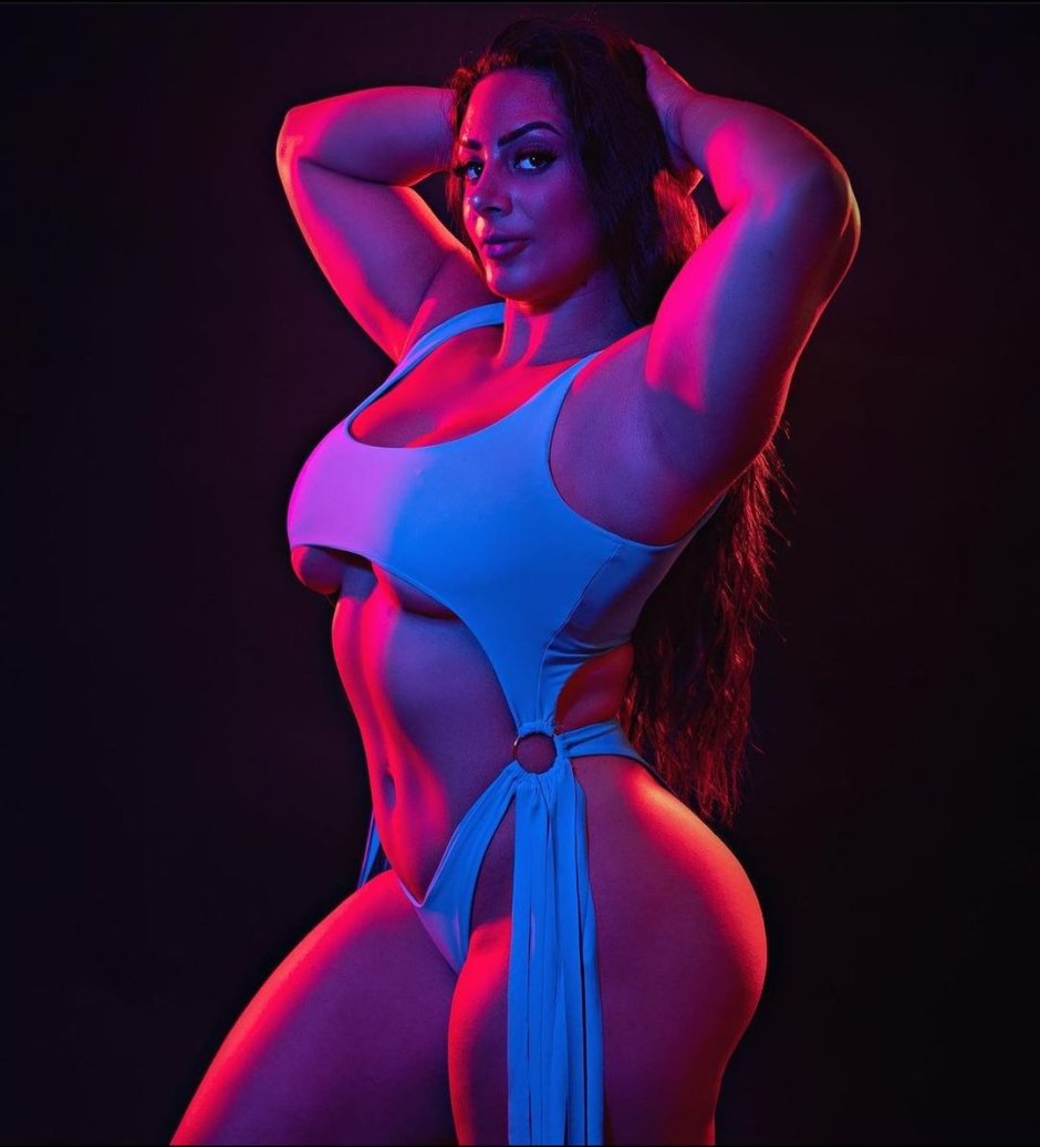 Ranya Dally Fitness Model