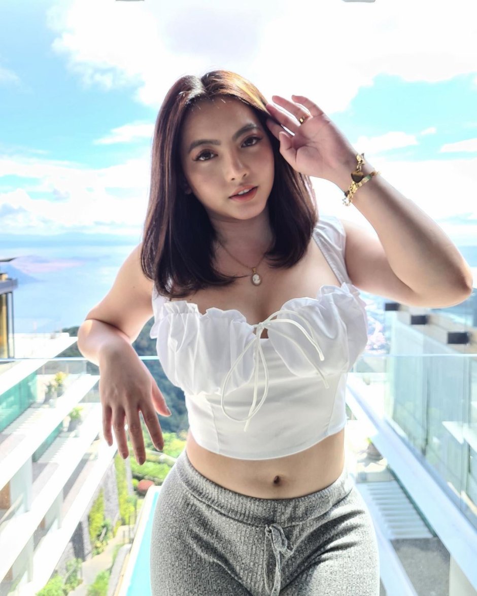 Sisca Mellyana Hot