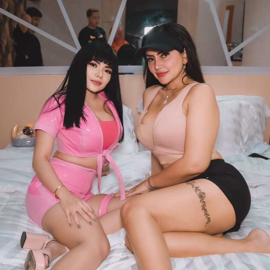 The return of the queen of the asses