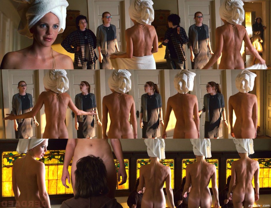 Anna Faris naked in the film