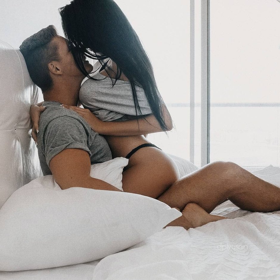 Girl Sibit on a guy