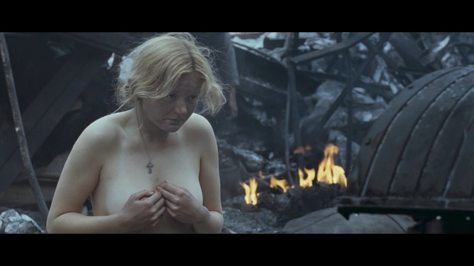 Caroline Davernas Hot