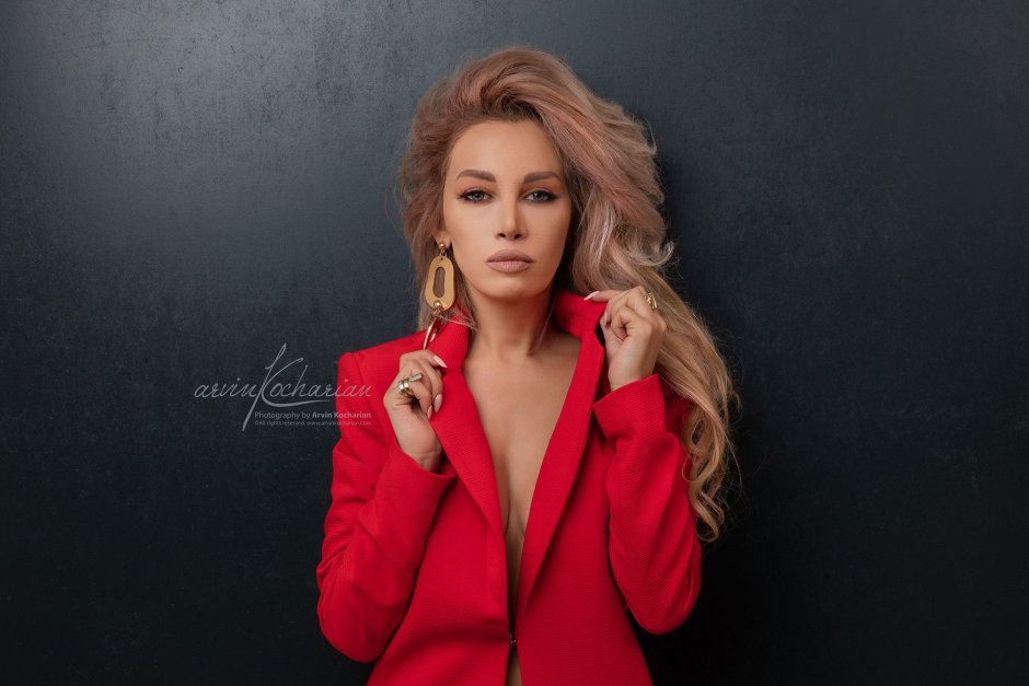 Armenian actress Louise Nersisyan
