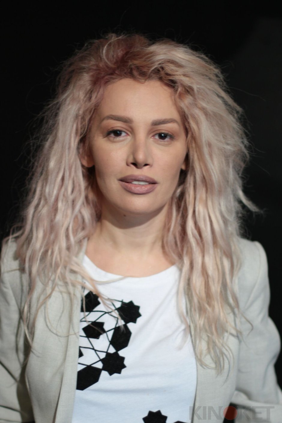 Army actress Louise