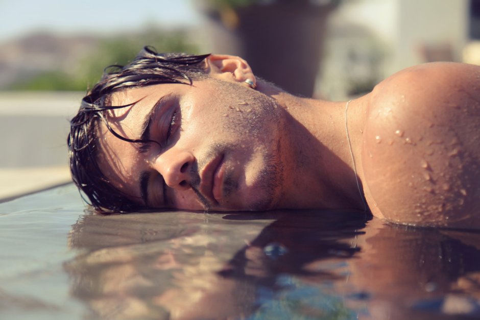 Matthew Sharno (Matthieu Charneau, 1988)