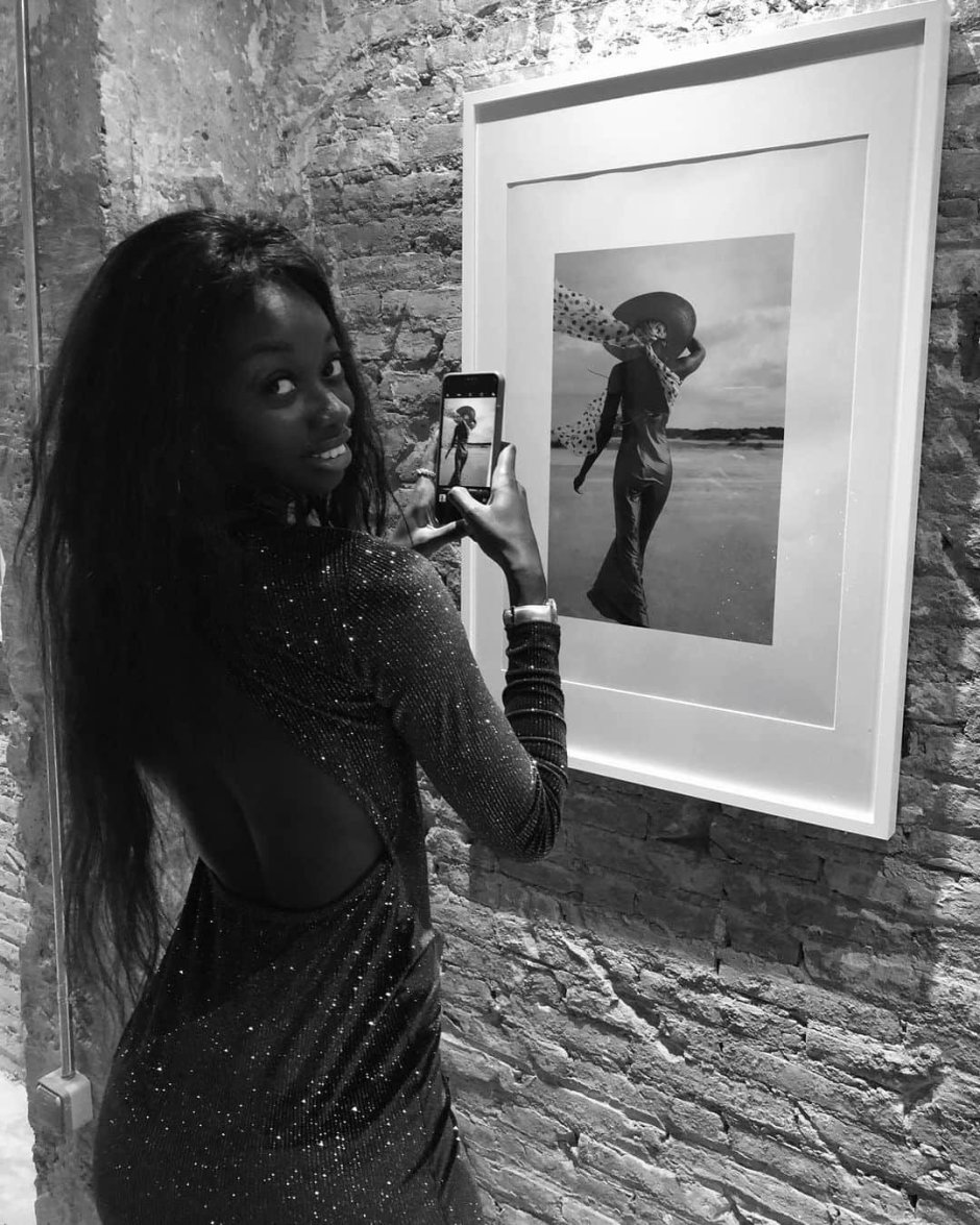 Fátima Diame in underwear