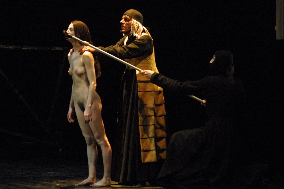 Male nude theater Naked Broadway Theater