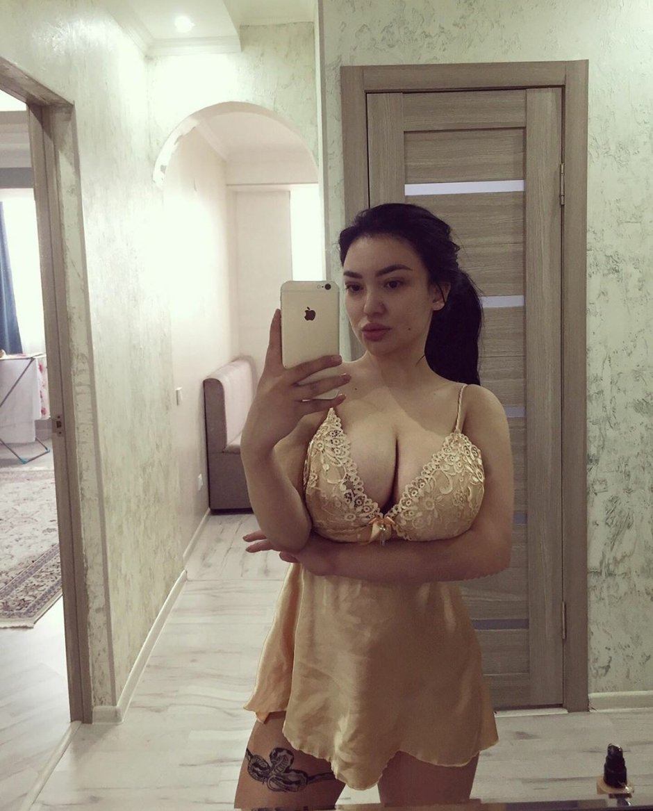 Nilufar Hamidova actress sexy