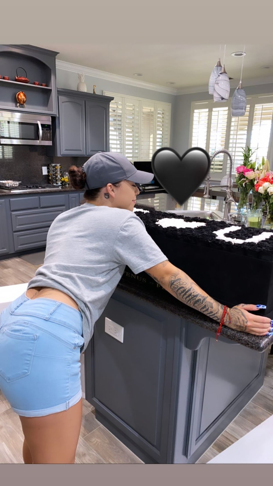 Buttsex next to bubby