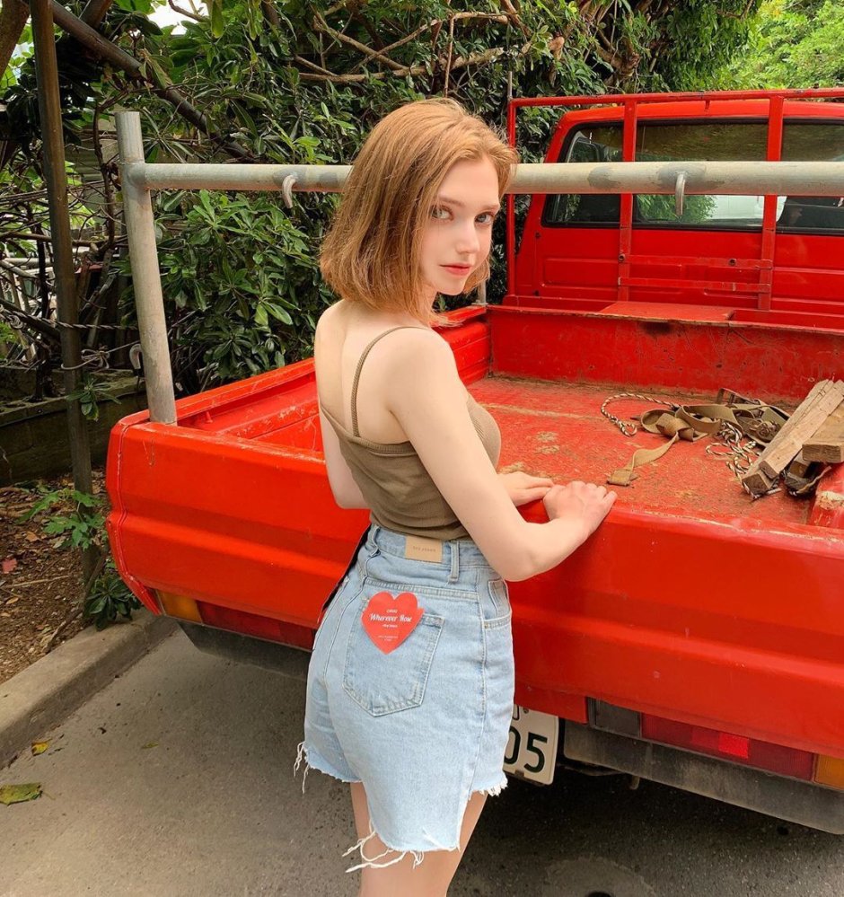 Russian Chuu Chloe