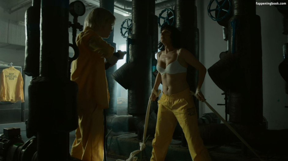 Naiva Nimri Alicia naked