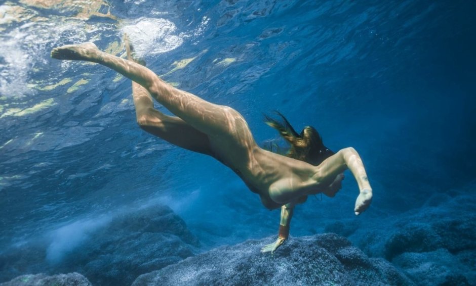 Naked dive Natalia Avseenko