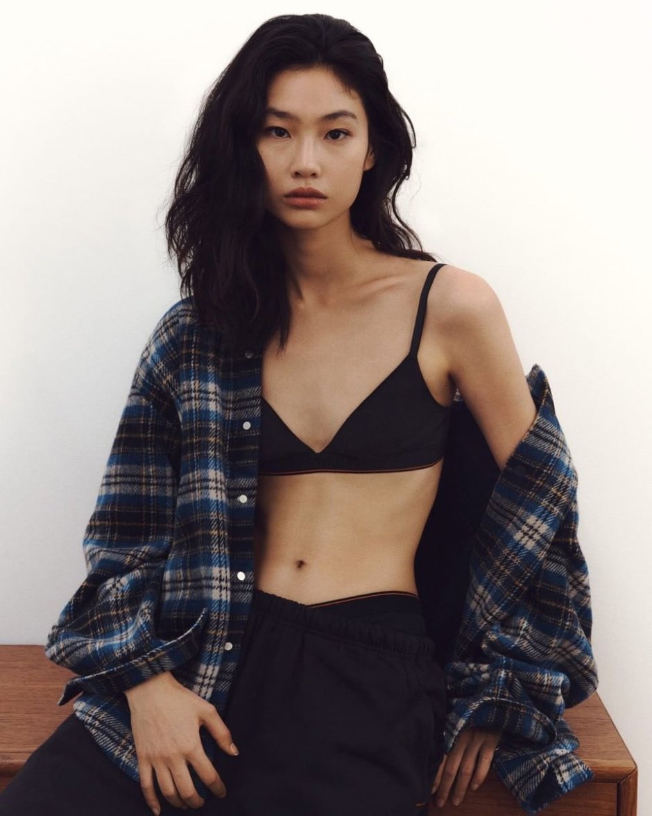Hoyeon Jung Hot