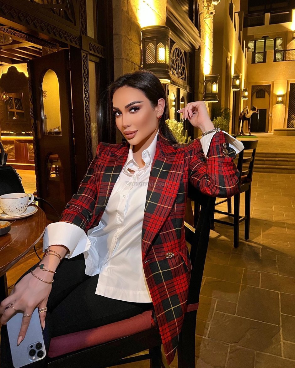 Munisa Rizayeva Zapal Turstikda Tushgan Rasimi