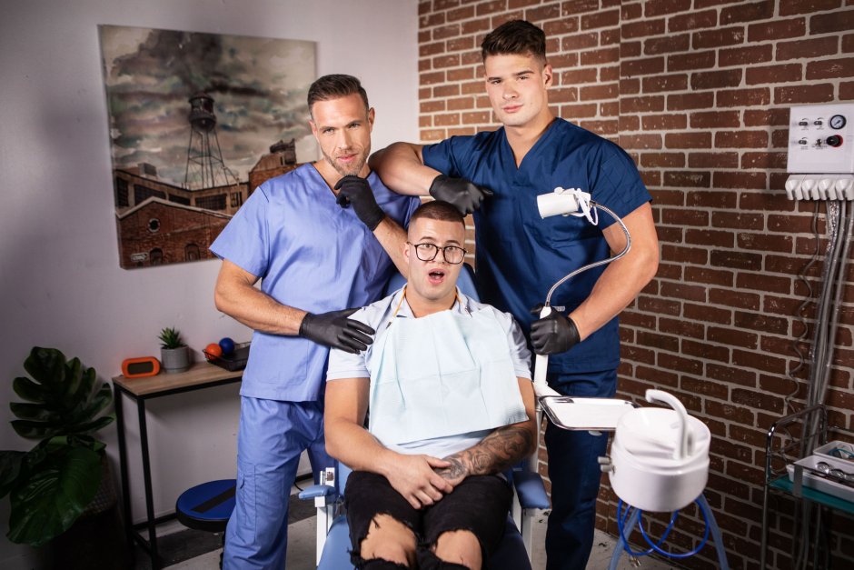 Theo Brady, Malik Delgaty