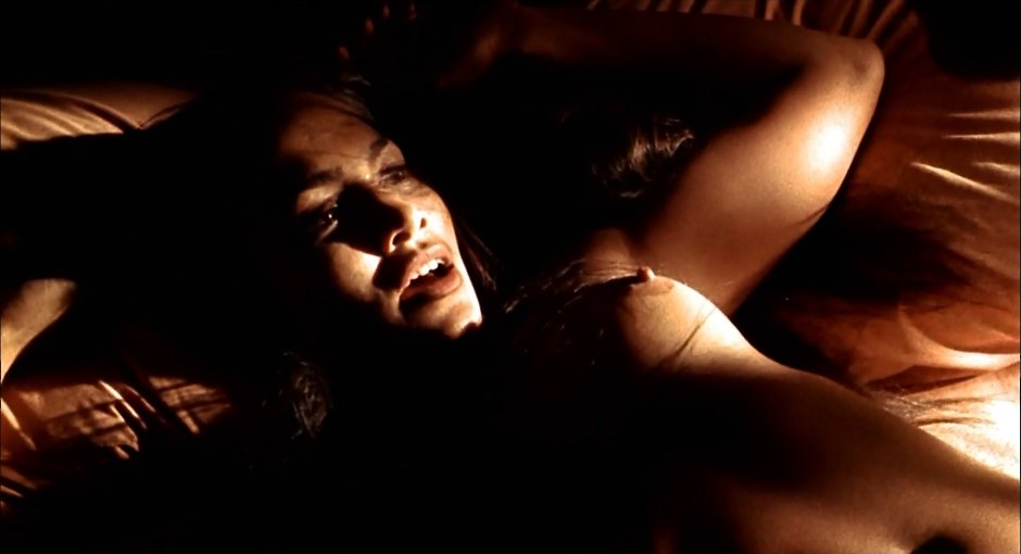 Naked Jennifer Lopez in the film