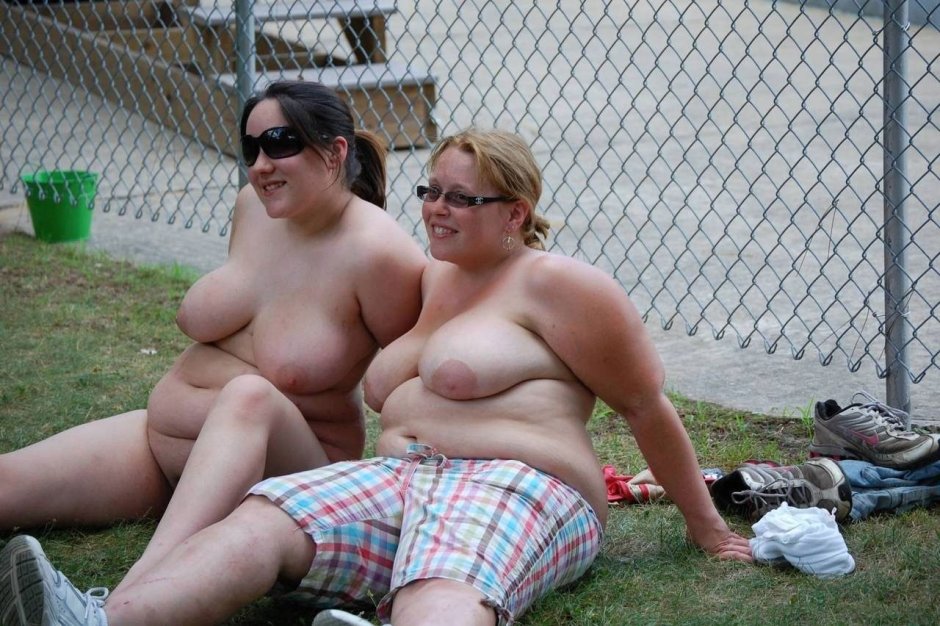 Plumpers Outdoor Amateur Small Tits