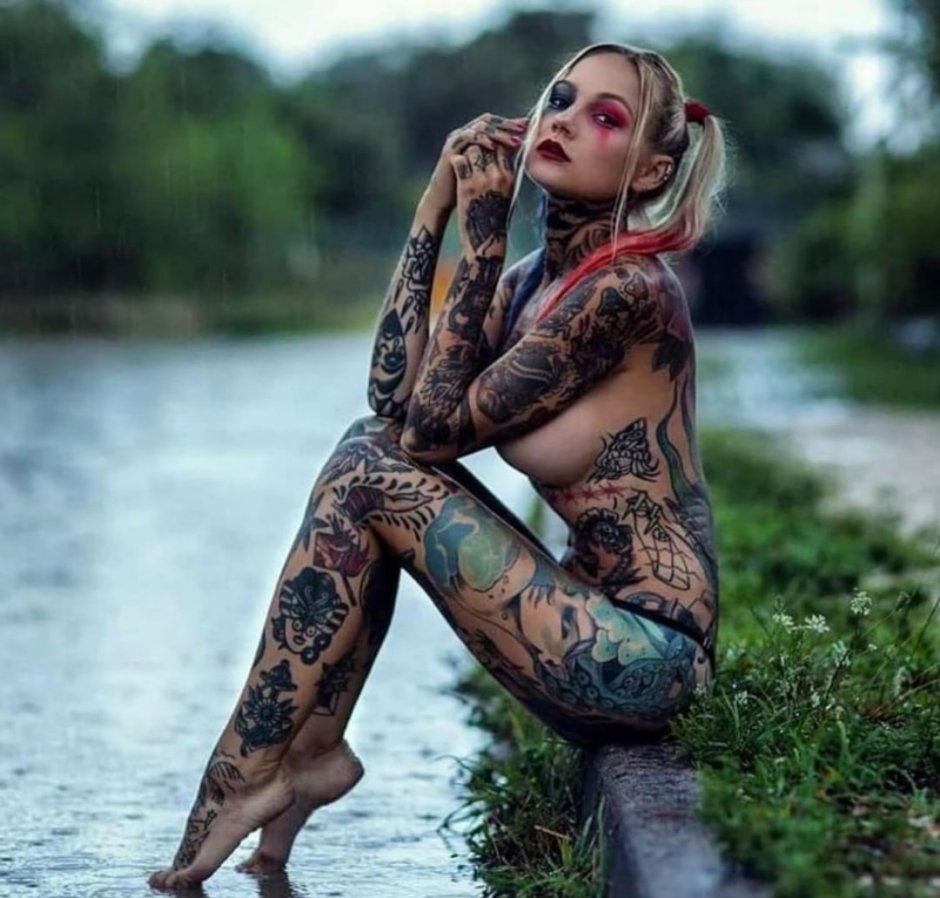 Nikol Kalašová Tattoo