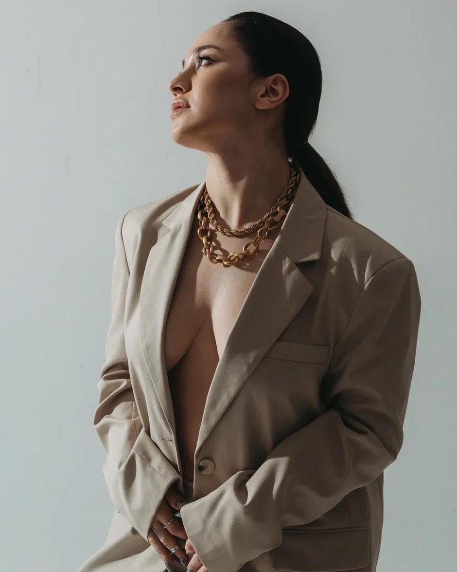 Anisa Murtaeva Maxim