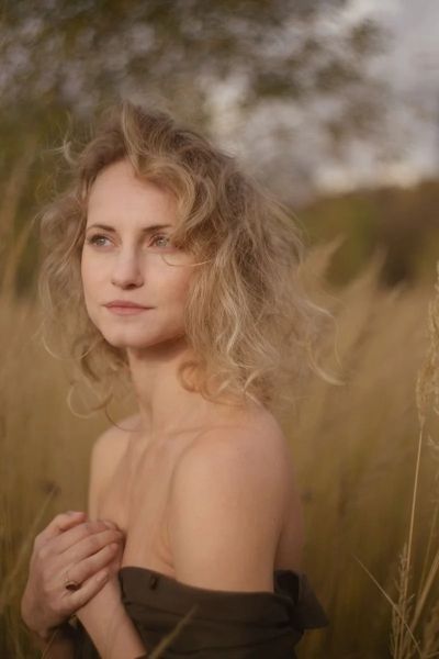 Naked Anna Begunova